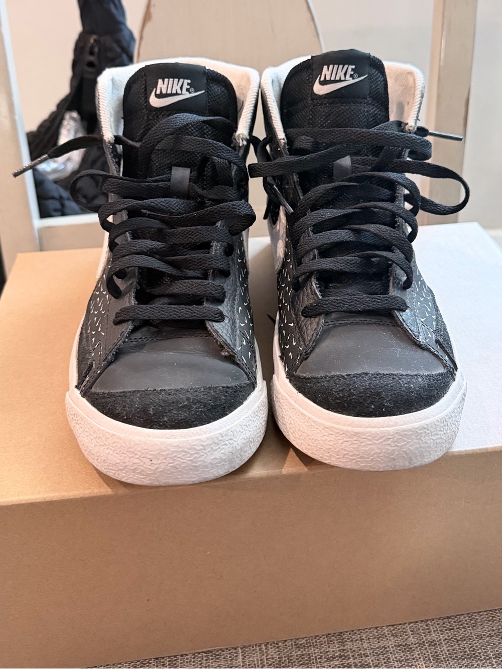 Nike Black and White High-Top Sneakers blazers size 7 y (8.5 women’s)